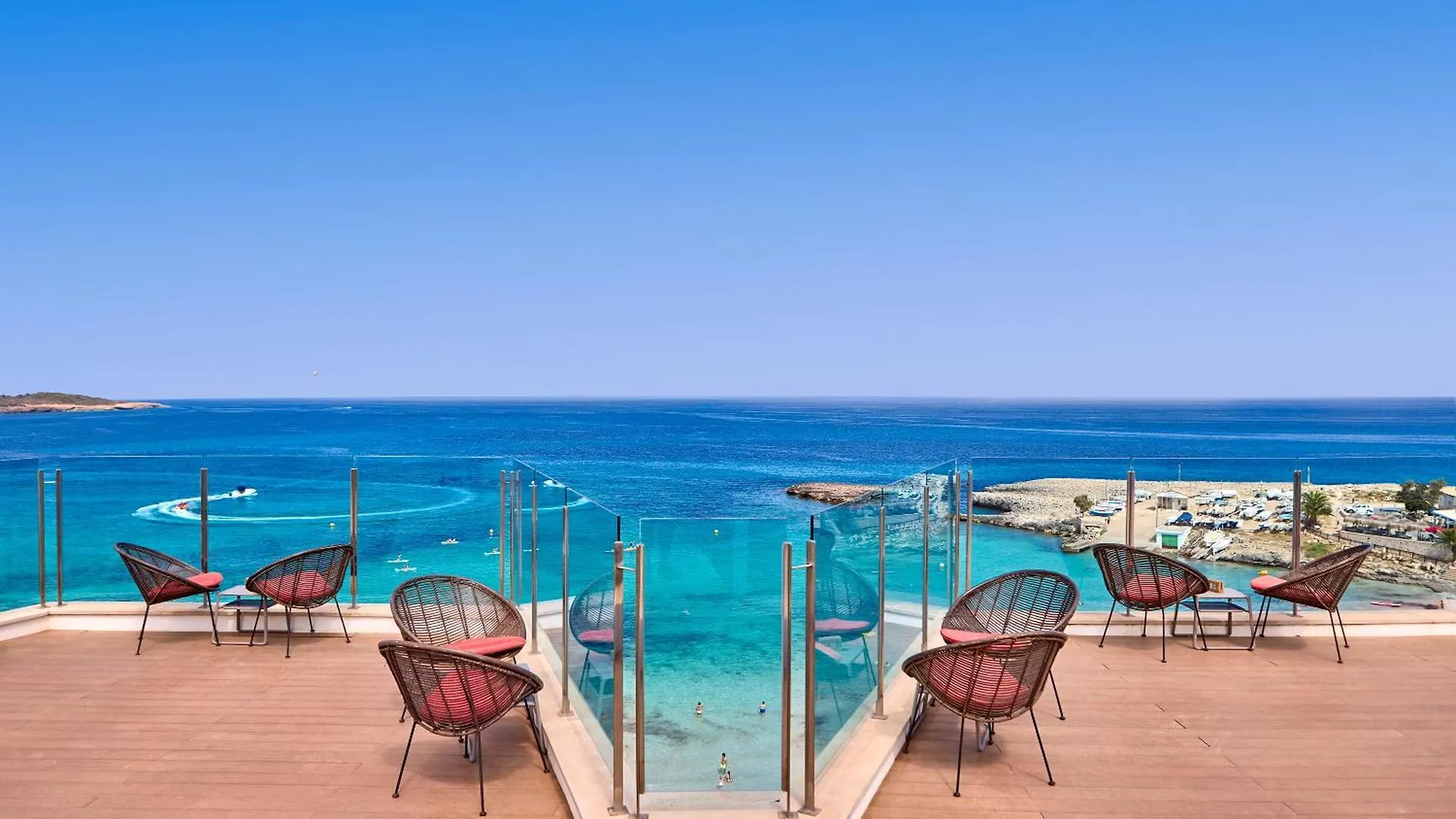 Universal Hotel Perla S'Illot  4*, S'Illot (Mallorca) Spain