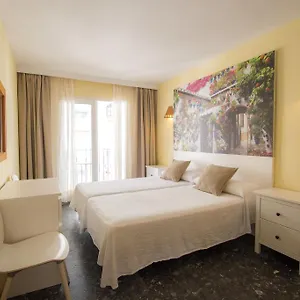 https://playa-miguel-beach-club.1costadelsol.com