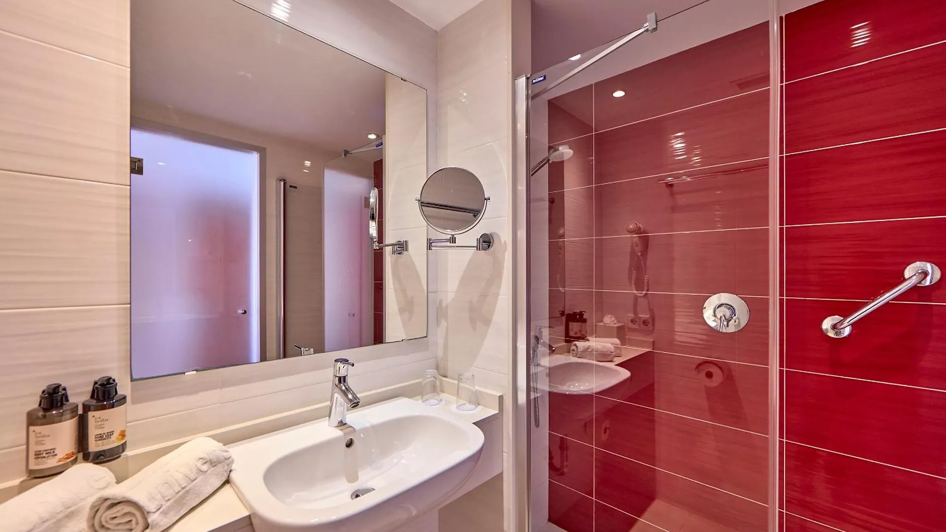 Universal Hotel Perla S'Illot